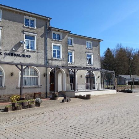 Petite Chatelaine Batiment Les Chevaliers Herbeumont Exterior photo